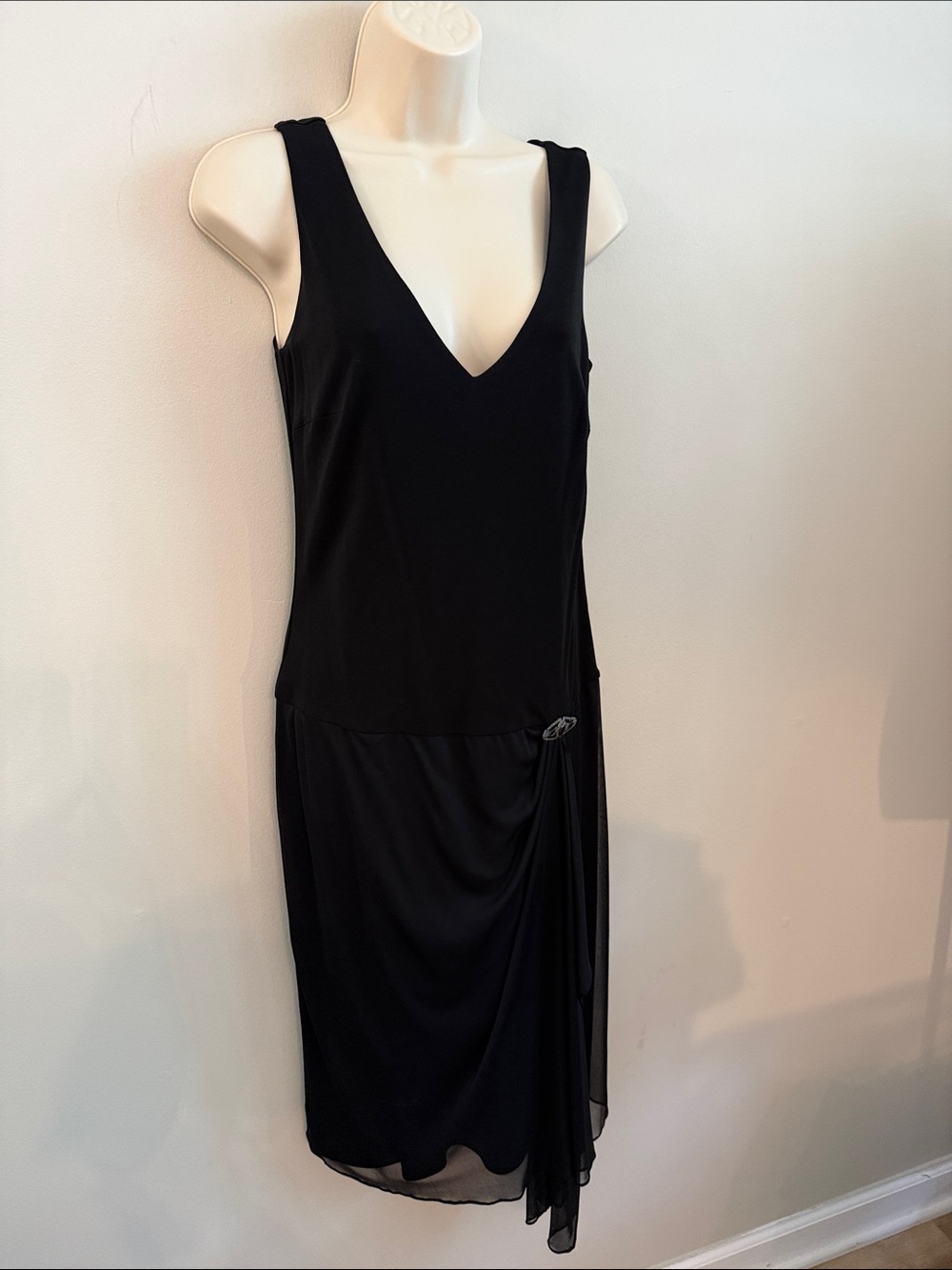 Coldwater Creek 1920s style Black Sleeveless V-Neck Draped Midi Dress Size 6